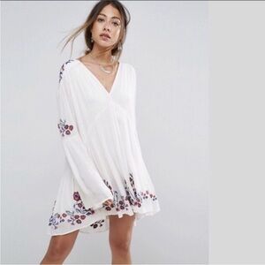 Free People Te Amo Embroidered Boho White Mini Dress Festival Size Small
